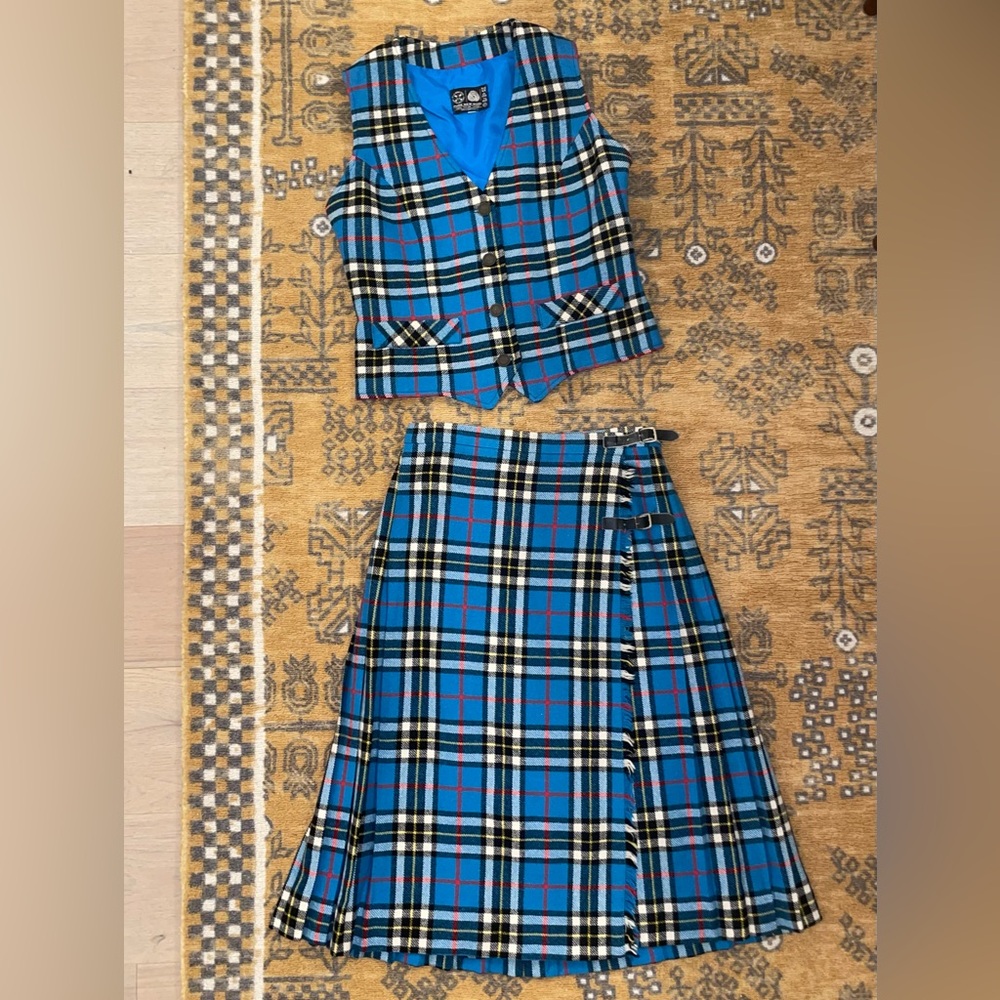 Vintage 70s Scottish Tartan Wool Kilt & Waistcoat Set - Size 36 Bust